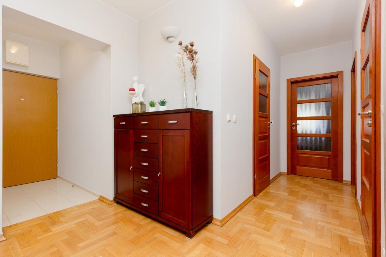 Mokotow Apartment Bluszczanska By Noclegi Renters Varsovie Extérieur photo